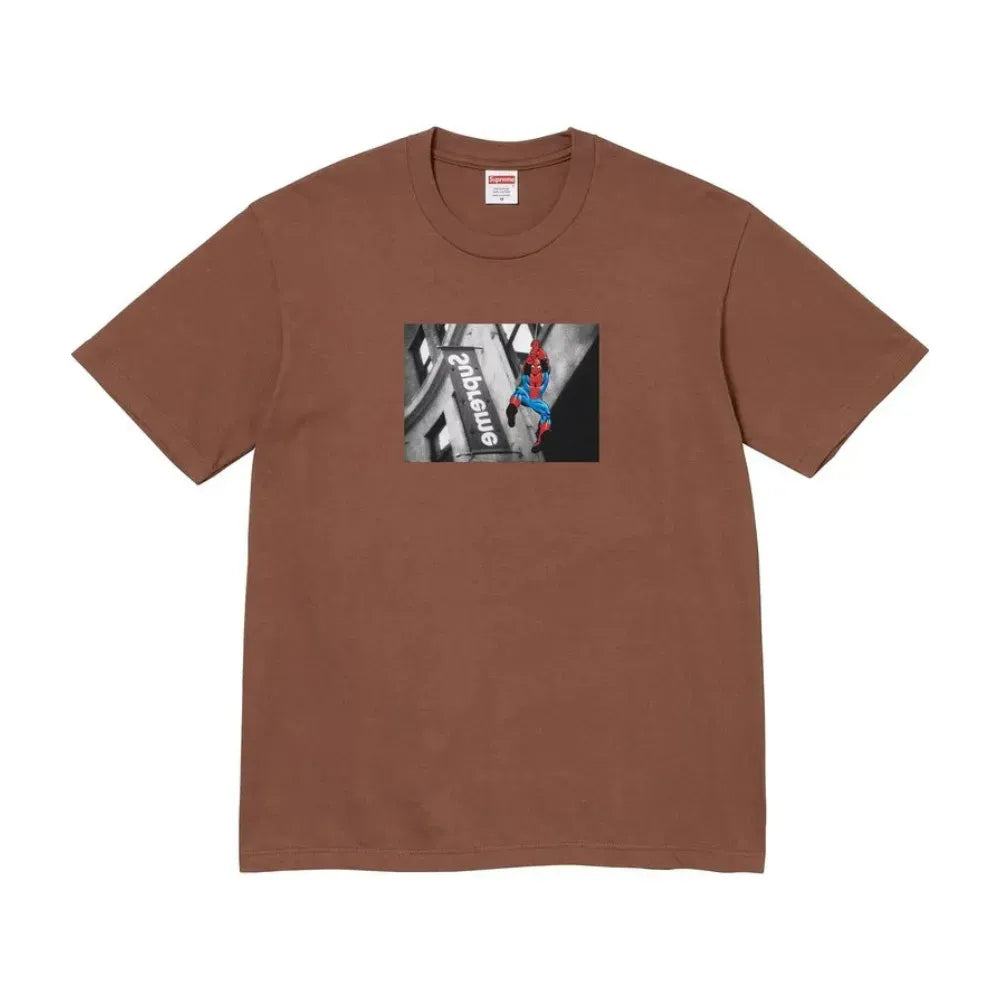 Camiseta Supreme Spider-Man Marrom