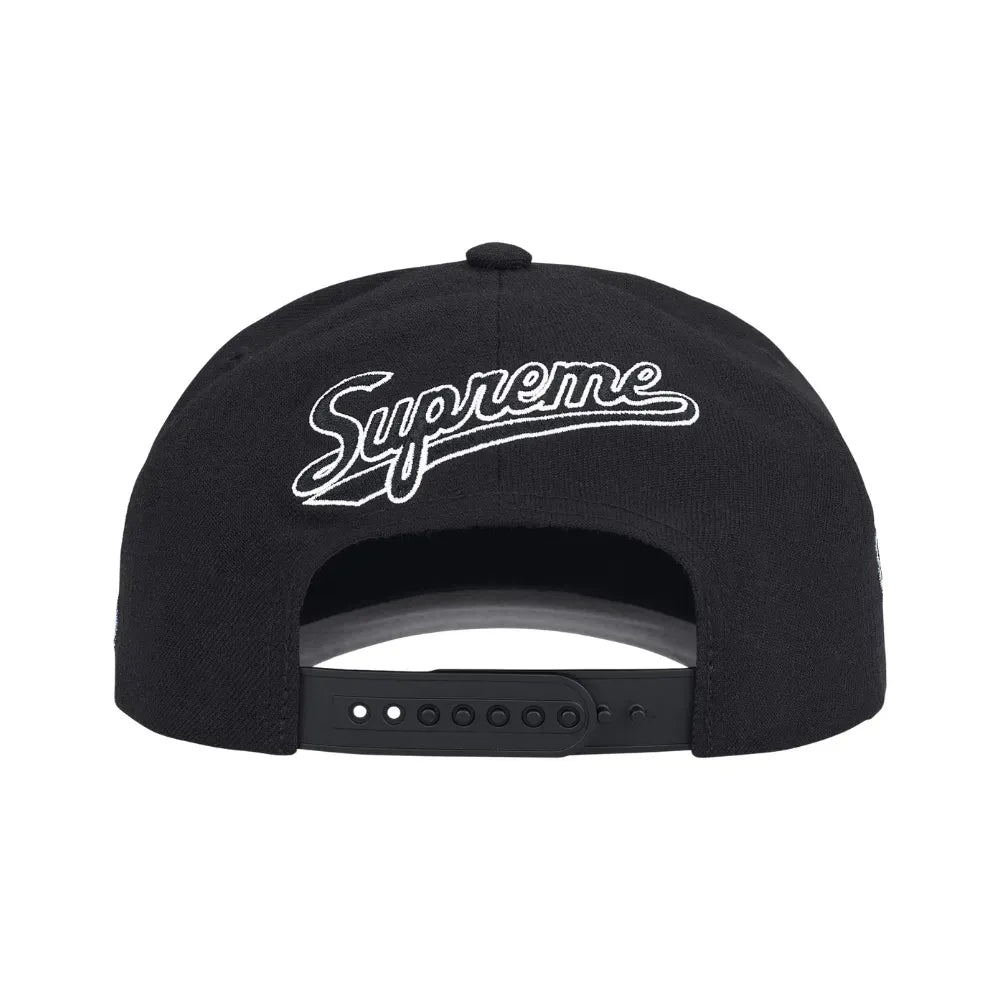 Boné Supreme World Famous S Logo Preto