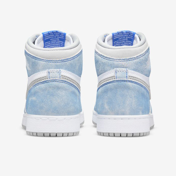 Air Jordan 1 High Hyper Royal