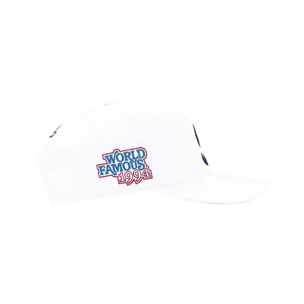 Boné Supreme World Famous S Logo Branco